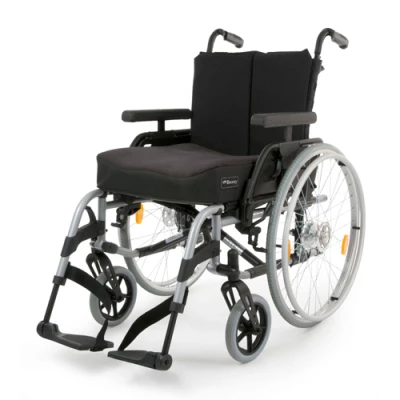 Mechanické invalidné vozíky Nový invalidný vozík Breezy foto