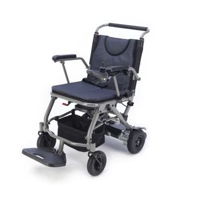 Elektrické invalidné vozíky Invacare Kompas foto