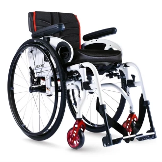 Mechanické invalidné vozíky Quickie Xenon² SA foto