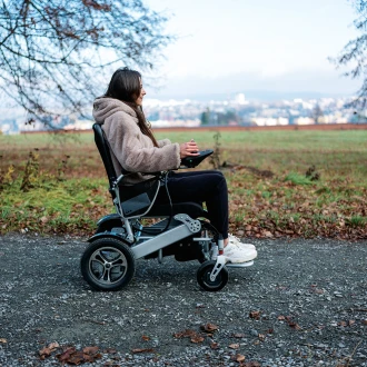 Elektrické invalidné vozíky inSPORTline Hawkie II foto