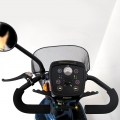 Elektrický skúter pre seniorov Sterling Swift foto